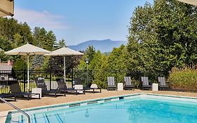 Bluebird Cady Hill Lodge